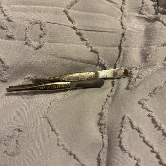 Set of vintage La Cross Tweezers - Picture 3 of 4